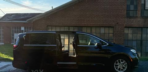 Chrysler Pacifica 2024