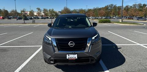 Nissan Pathfinder 2025