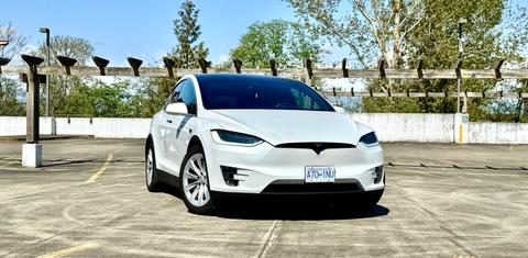 Tesla Model X 2019