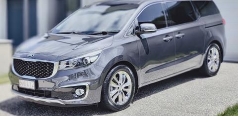 Kia CARNIVAL 2017