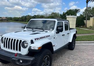 Jeep Gladiator car