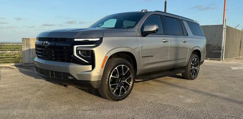 Chevrolet Suburban 2025