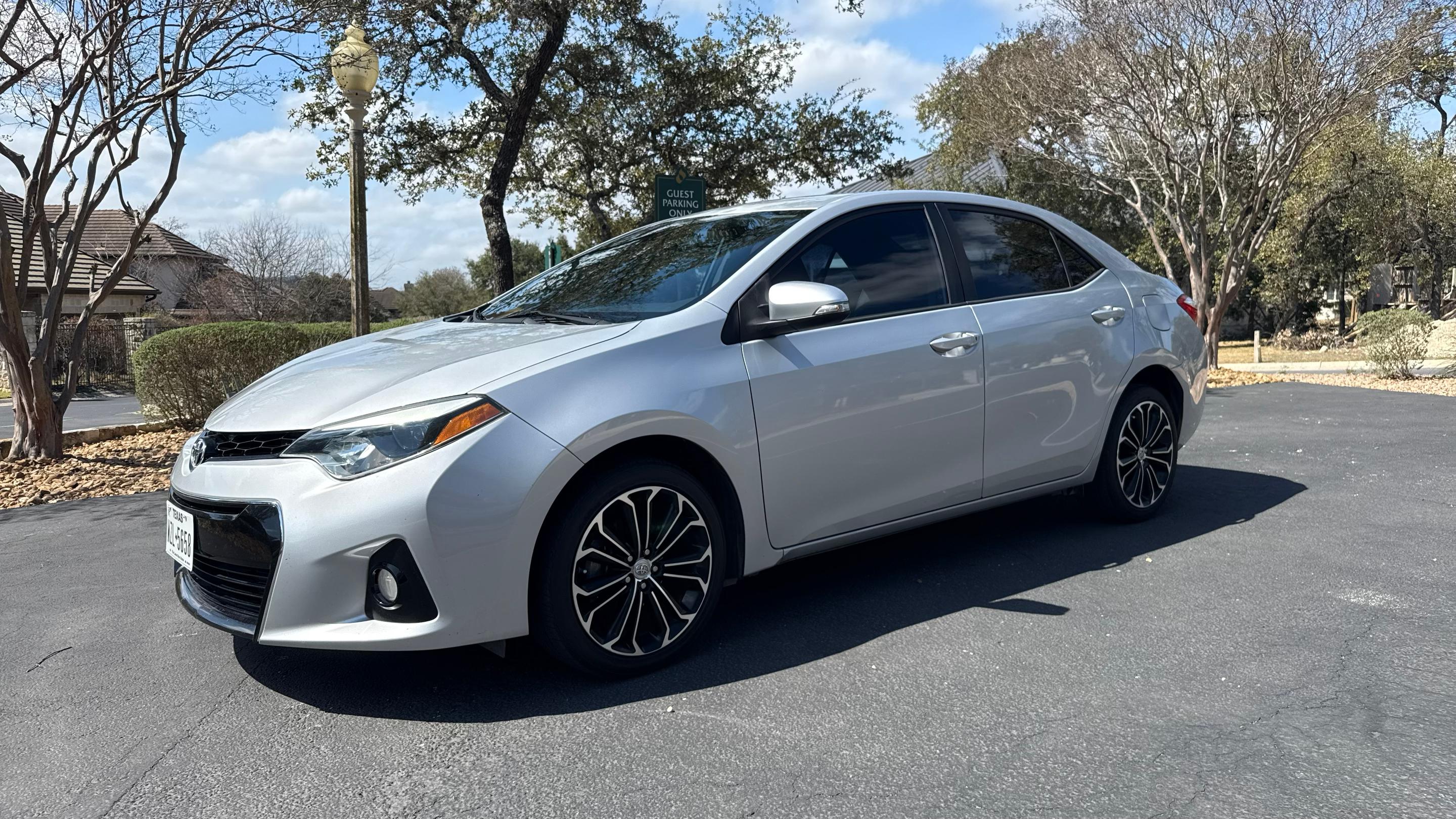 Toyota Corolla 2015 in San Marcos, TX