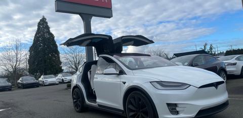 Tesla Model X 2020
