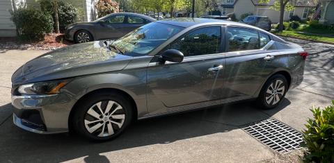 Nissan Altima 2024
