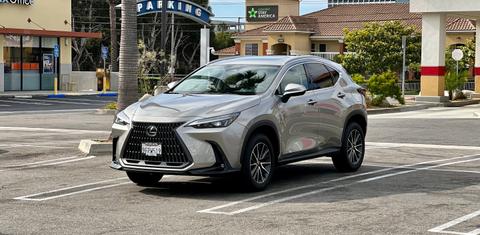 Lexus NX 2023