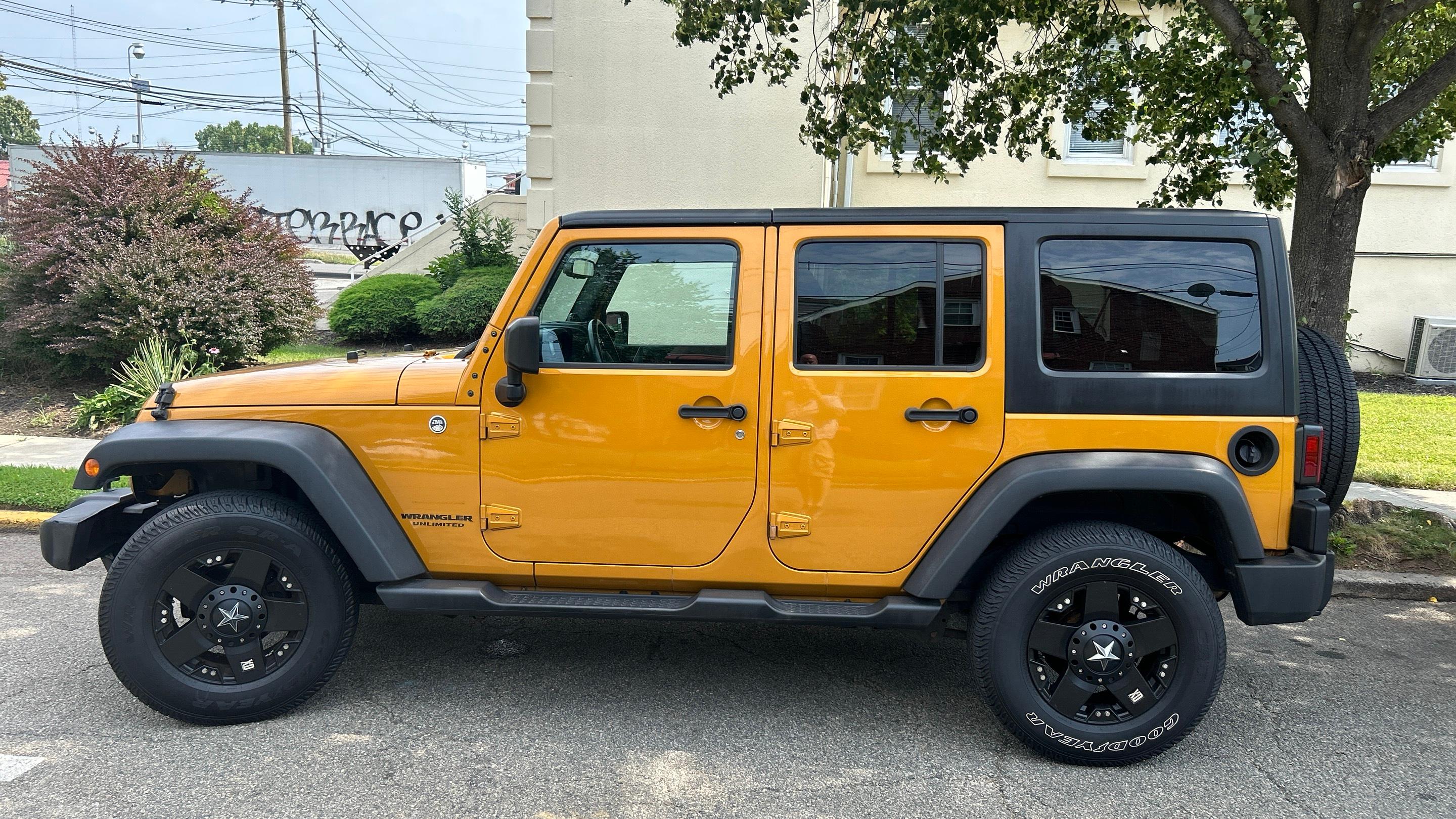 Jeep Wrangler Unlimited 2014 in Secaucus, NJ