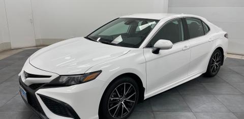 Toyota Camry 2023