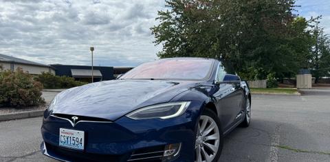 Tesla Model S 2017