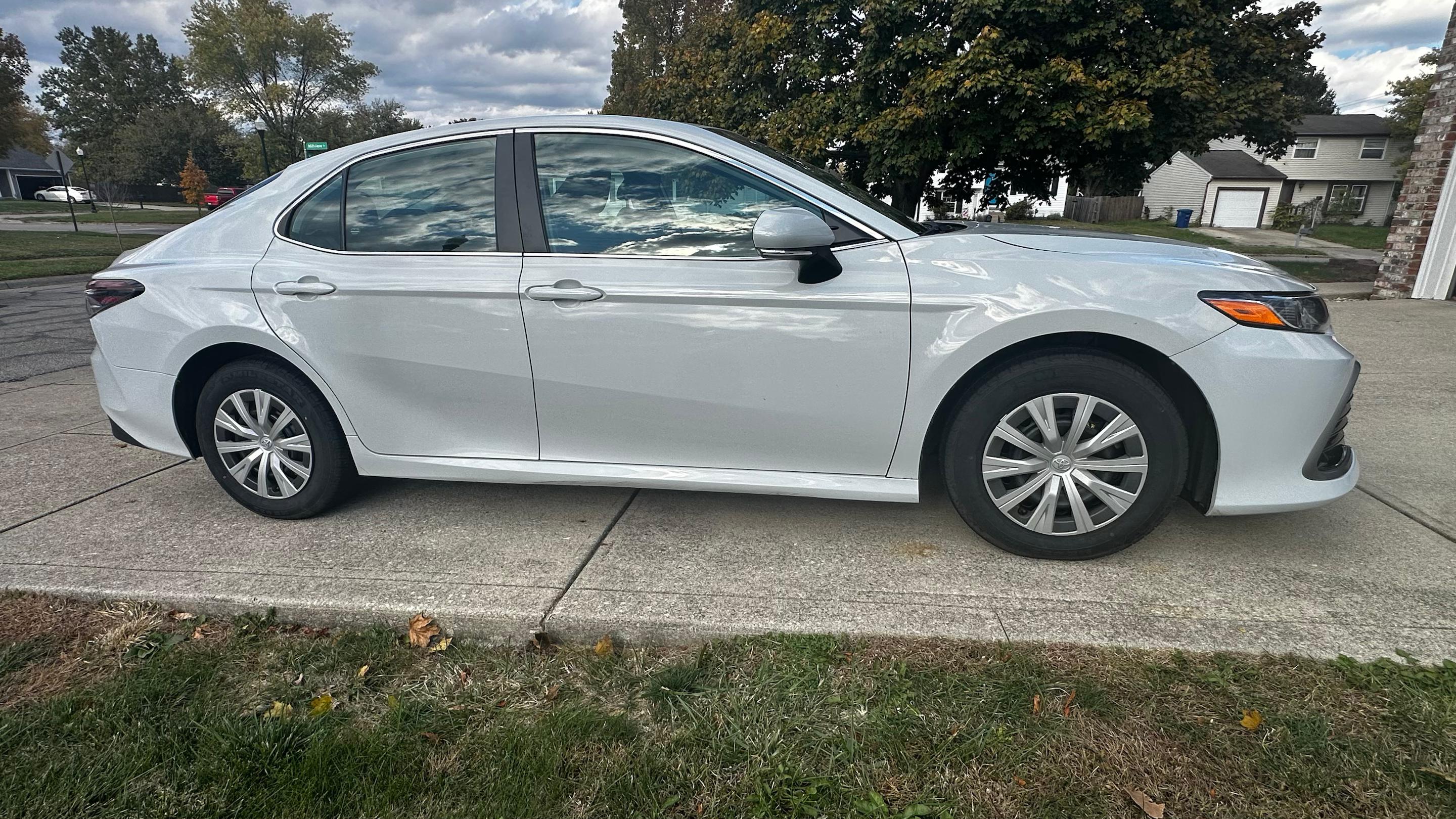 Toyota Camry Hybrid 2023 in Columbus, OH