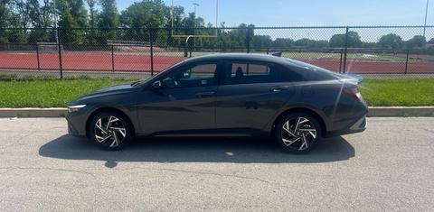 Hyundai Elantra 2025