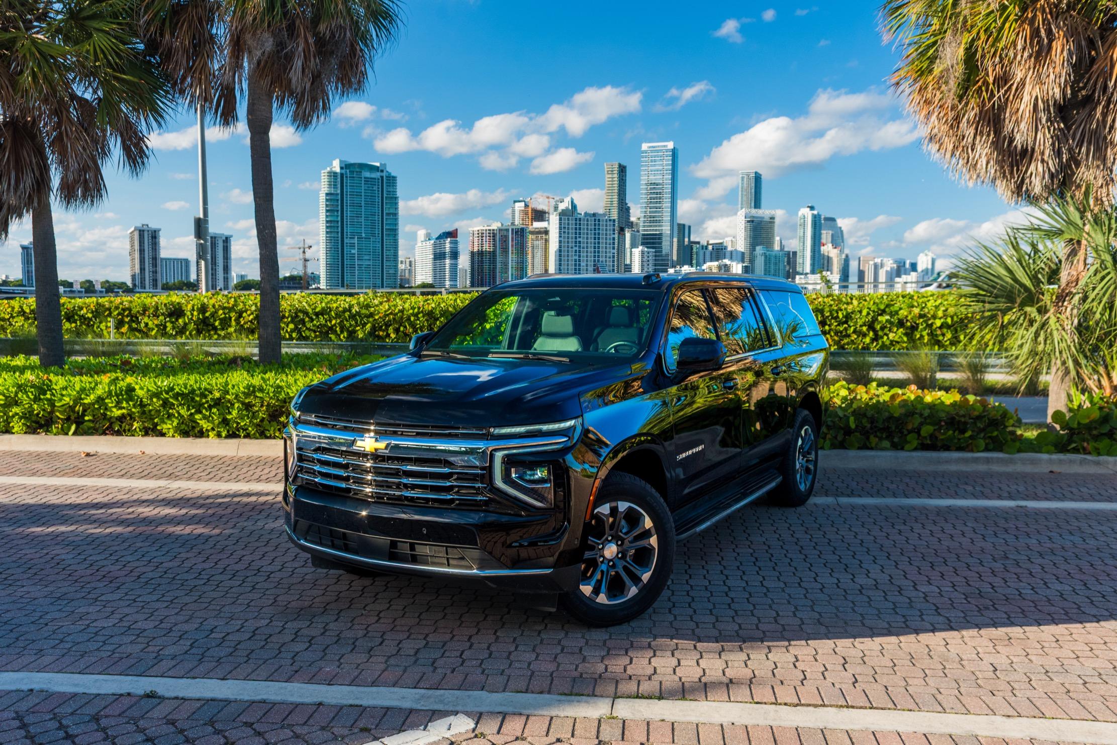 Chevrolet Suburban 2026 in Hialeah, FL