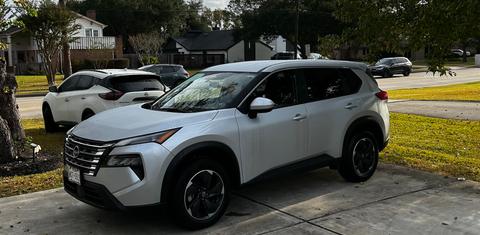 Nissan Rogue 2024