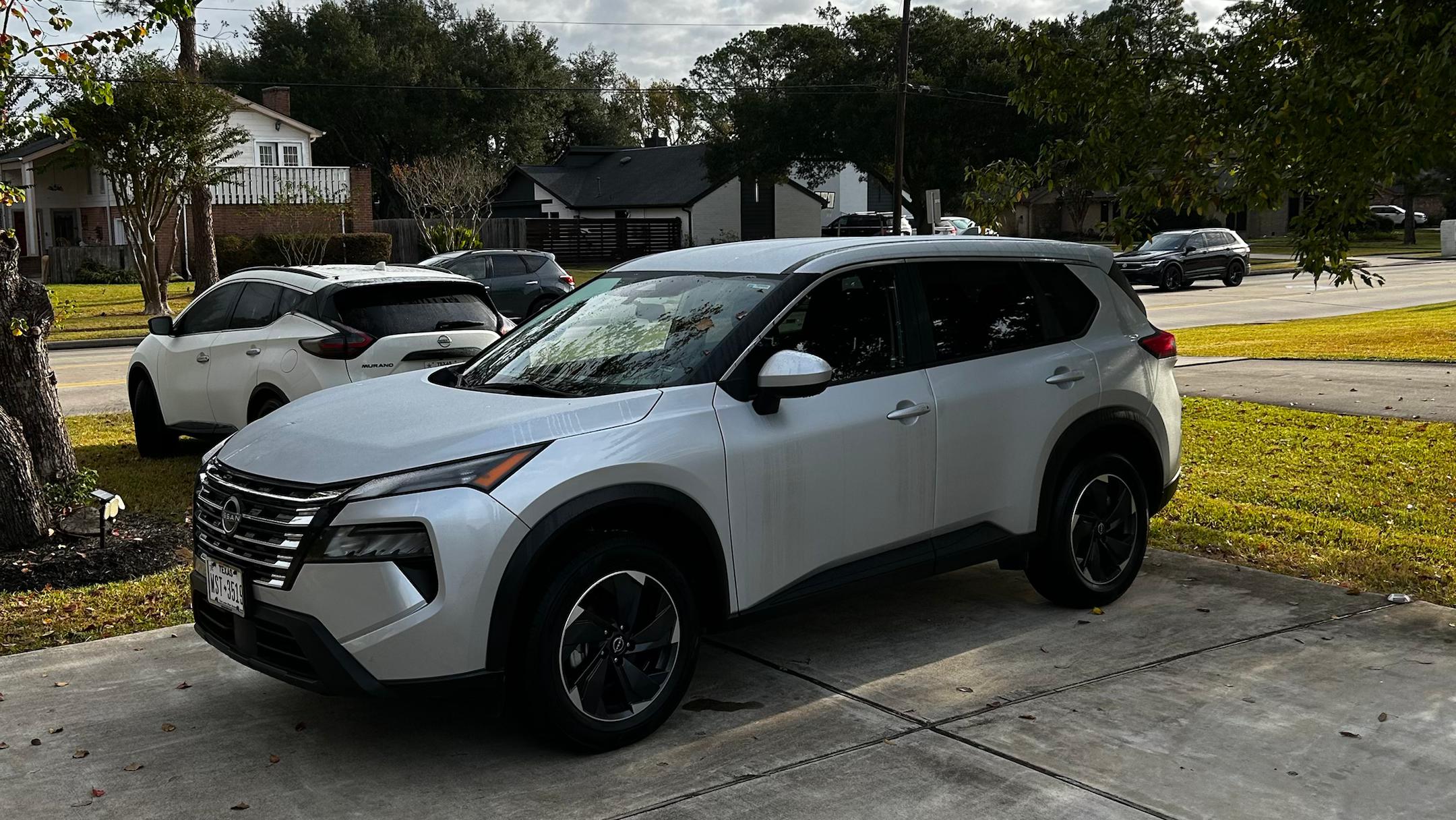 Nissan Rogue 2024 in Friendswood, TX