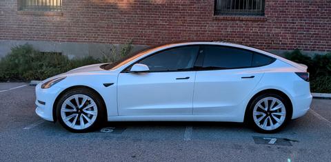 Tesla Model 3 2021
