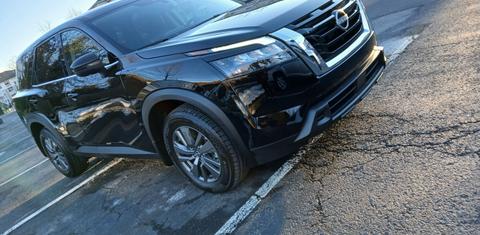 Nissan Pathfinder 2024