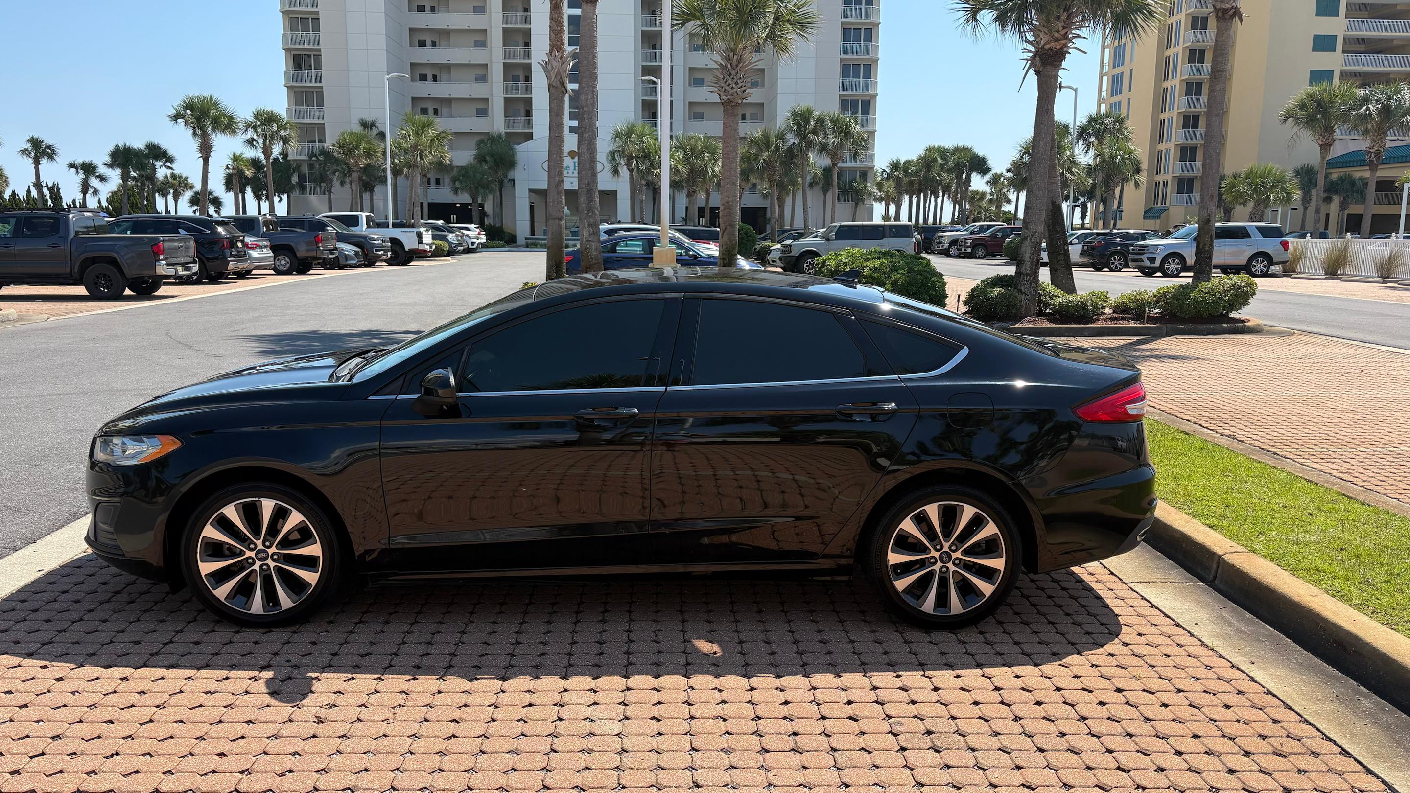 Ford Fusion 2020 in Gulf Breeze, FL