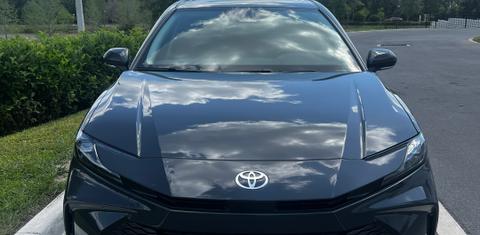 Toyota Camry Hybrid 2025