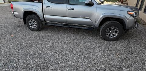 Toyota Tacoma 2017