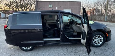 Chrysler Pacifica 2017