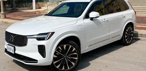 Volvo XC90 Plug-In Hybrid 2026