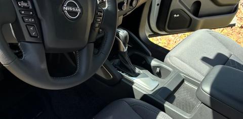 Nissan Frontier 2025