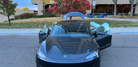 Tesla Model 3 2025