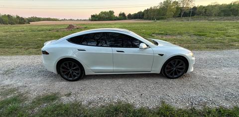 Tesla Model S 2020