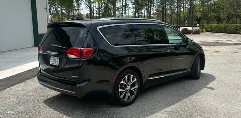 Chrysler Pacifica 2017