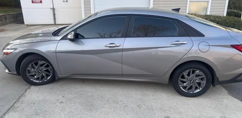 Hyundai Elantra 2024