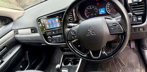 Mitsubishi OUTLANDER 2017