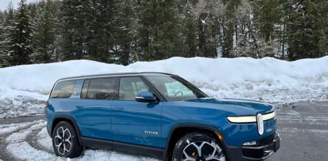 Rivian R1S 2023