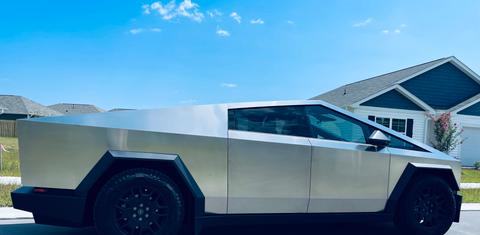 Tesla Cybertruck 2024