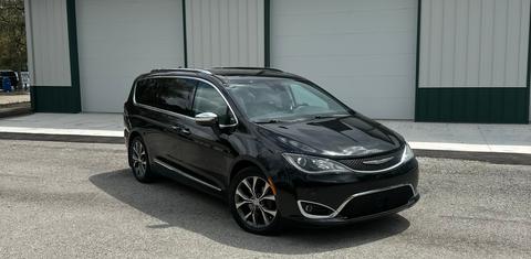 Chrysler Pacifica 2017