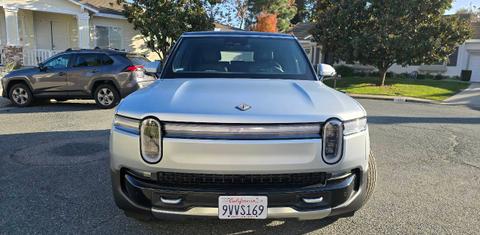 Rivian R1S 2026