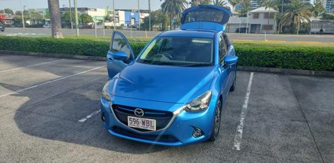 Mazda MAZDA2 2015