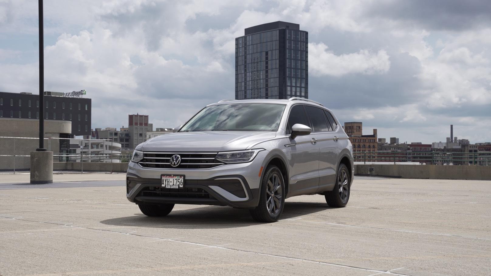Volkswagen Tiguan 2022 in Milwaukee, WI
