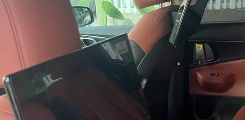Kia Carnival 2025