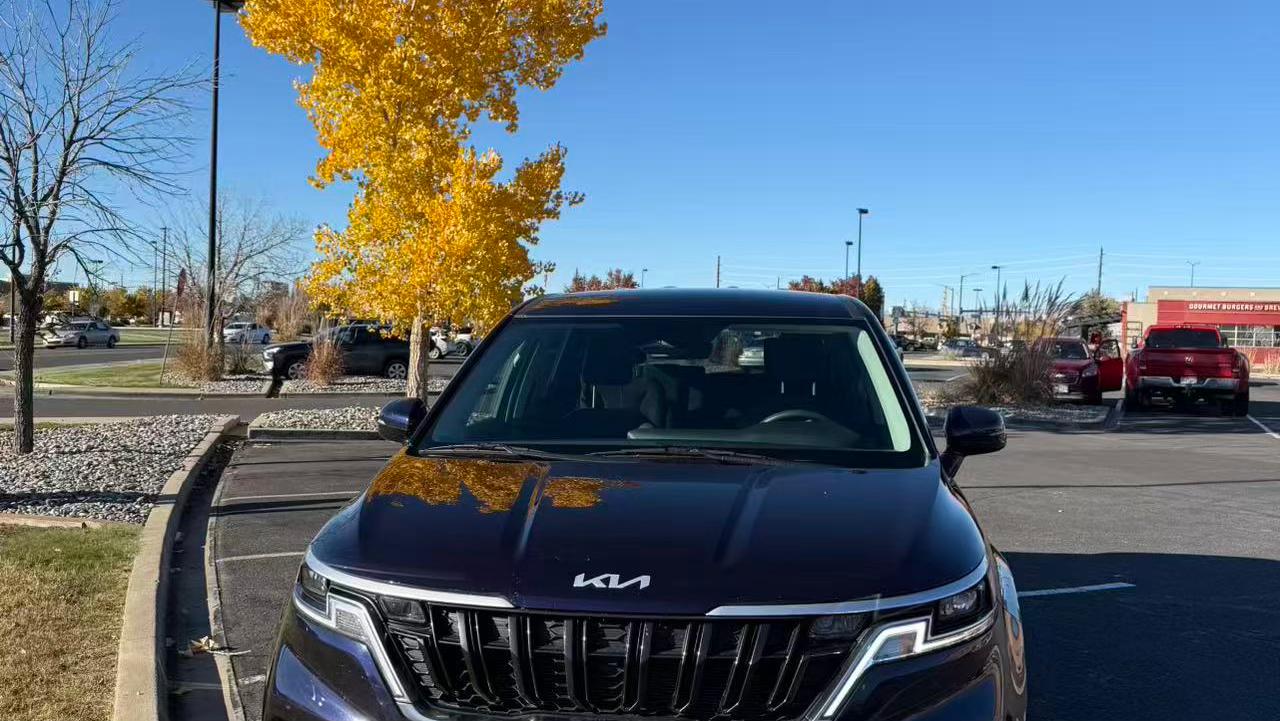 Kia Carnival 2024 in Grand Junction, CO