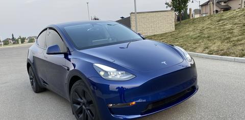 Tesla Model Y 2024