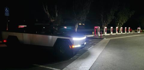 Tesla Cybertruck 2024