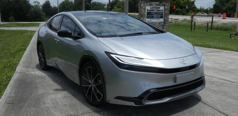 Toyota Prius 2024