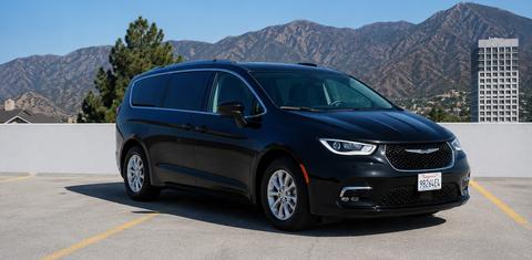 Chrysler Pacifica 2023