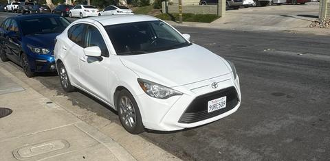 Toyota Yaris iA 2017