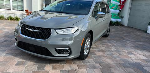 Chrysler Pacifica 2022