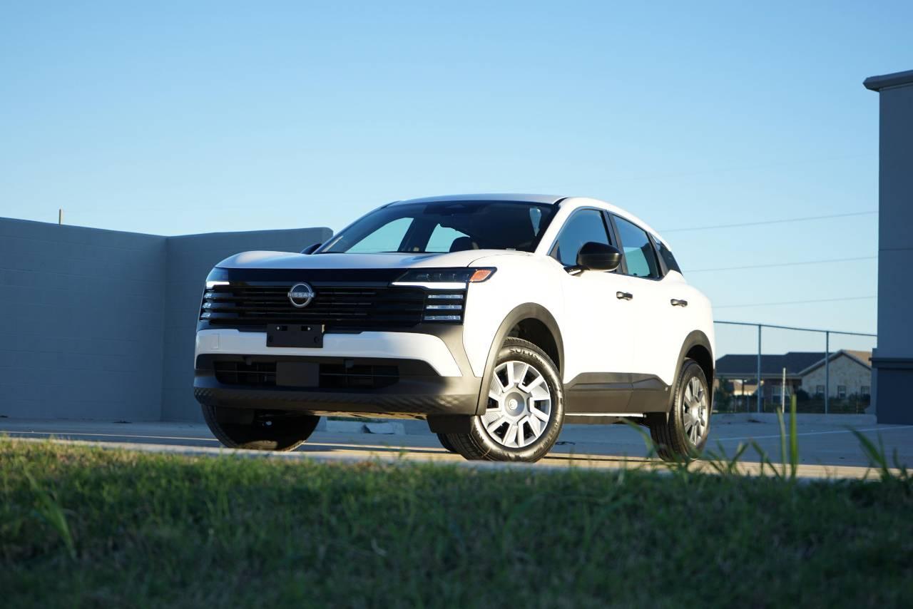 Nissan Kicks 2026 in Mansfield, MA