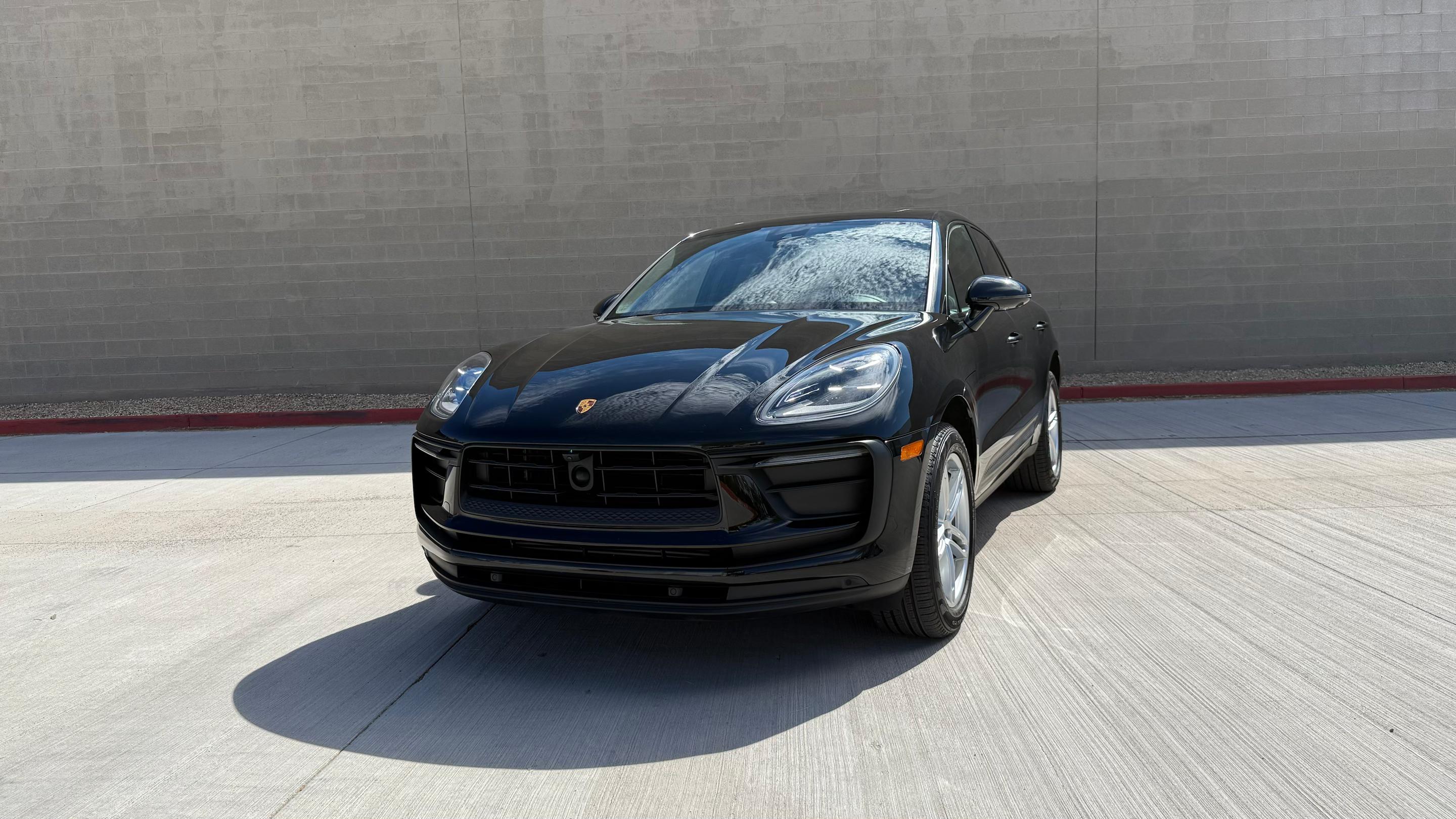 Porsche Macan 2023 in Mesa, AZ