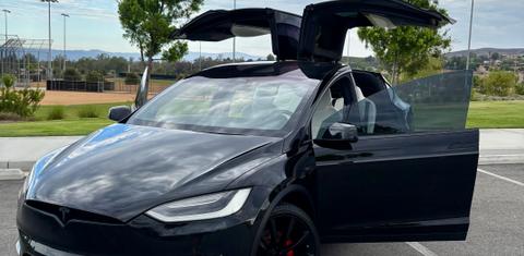 Tesla Model X 2016