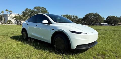 Tesla Model Y 2026