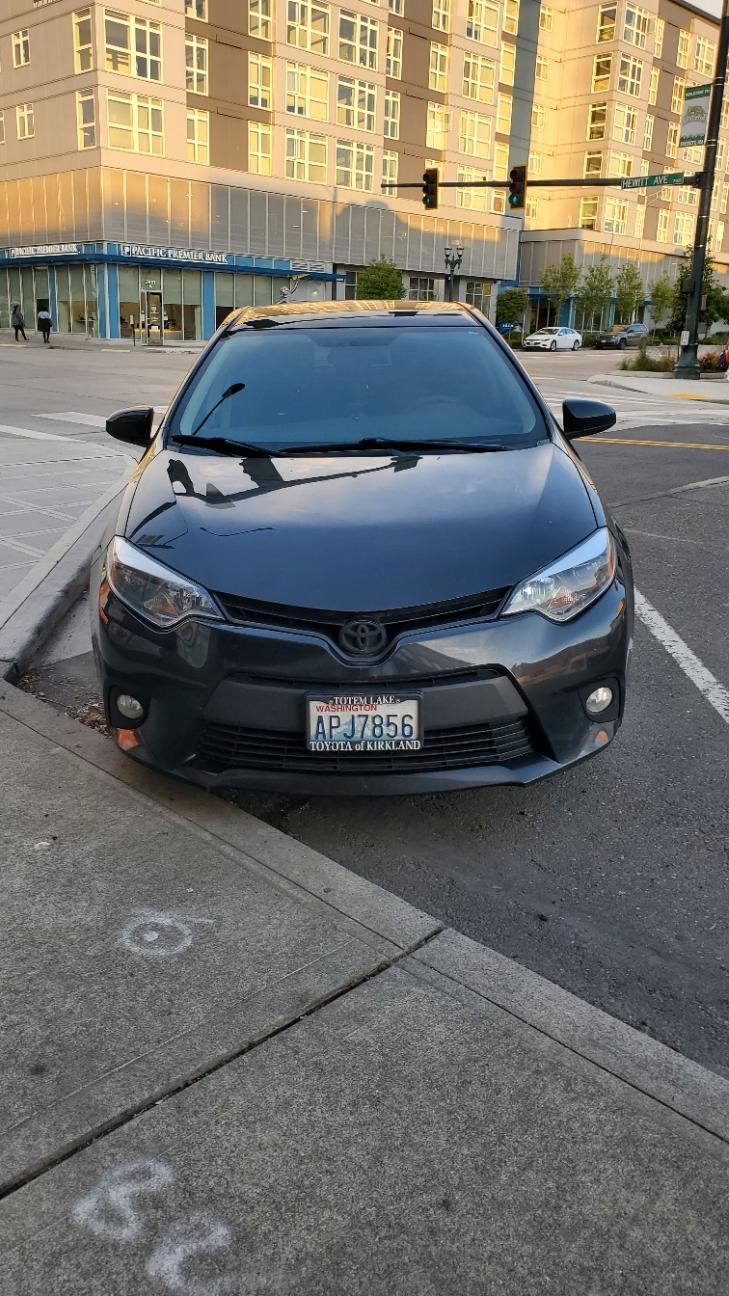 Toyota Corolla 2014 in Everett, WA